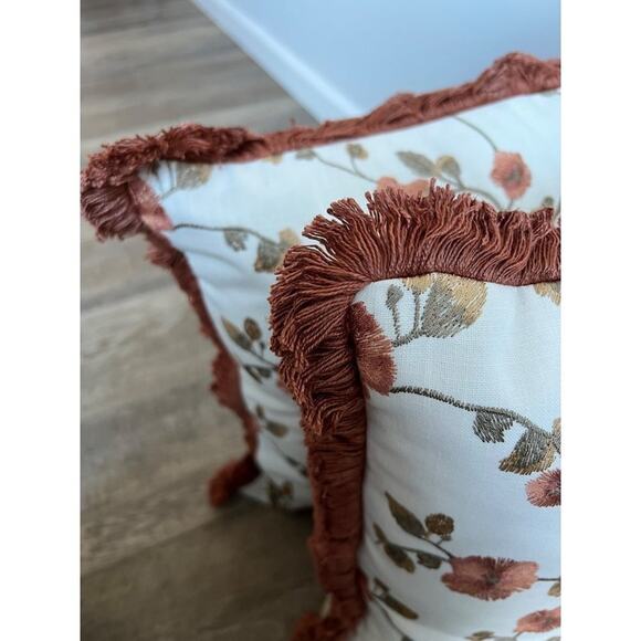 Set of 2 Handmade Embroidered Floral Flower Vine Throw Pillows Fringe Trim - Picture 5 of 6